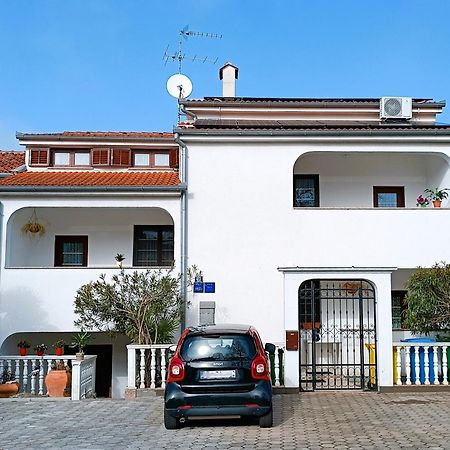 Apartments Stojakovic Пореч Екстер'єр фото