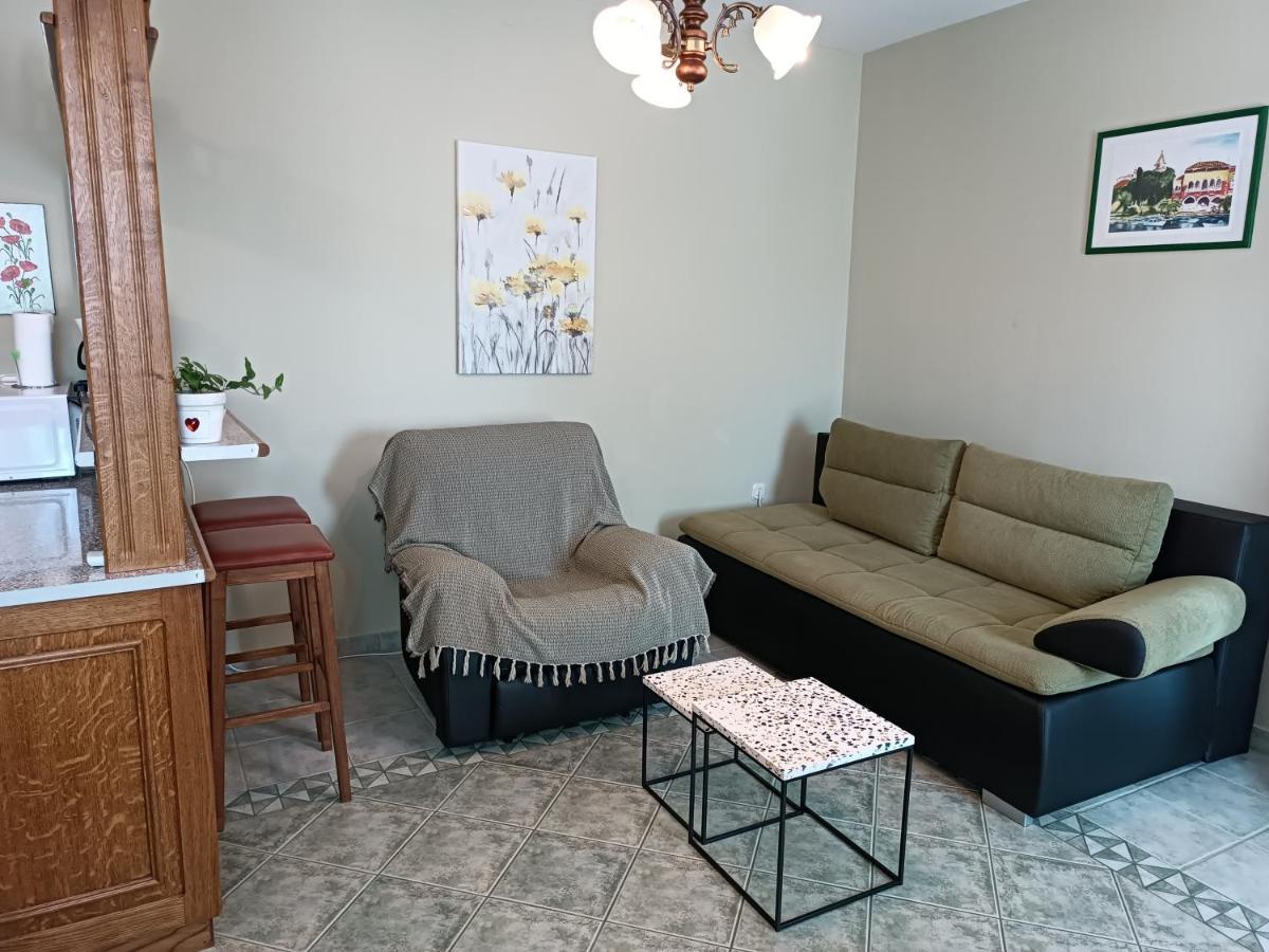 Apartments Stojakovic Пореч Екстер'єр фото